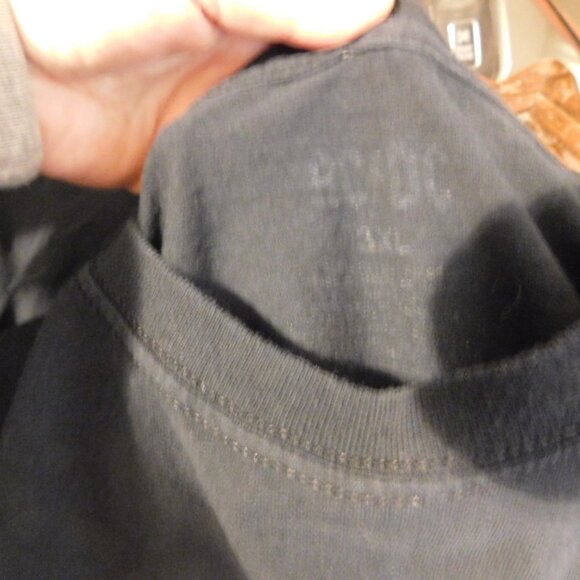 AC/DC Band Graphic Tshirt Back in Black 1990's tshirts 3 XL - Picture 2 of 2